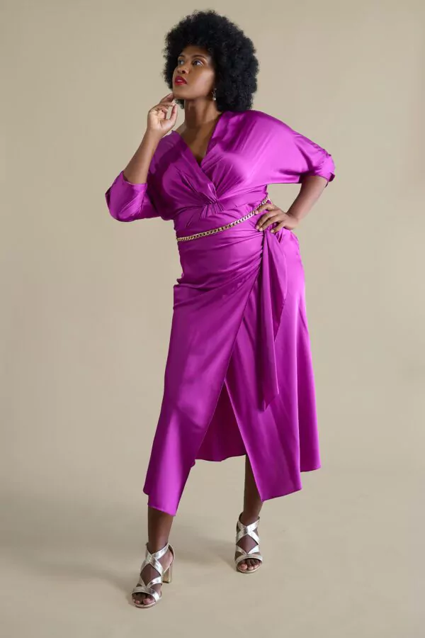 Découvrez Christian Boutique, votre destination idéale pour acheter des robes de soirée élégantes. Explorez notre site de robes de soirée où vous trouverez des modèles raffinés adaptés à toutes les occasions. Visitez notre boutique de robe cocktail et notre robe de cocktail boutique pour dénicher des pièces uniques. Nous avons également un magasin de robes de cocktail et un magasin de robes de cérémonie pour répondre à toutes vos envies. Pour un mariage chic, optez pour notre robe longue de cocktail pour mariage. N’oubliez pas de visiter notre boutique de robes de soirée pour découvrir notre collection, y compris nos magnifiques robes de mariée d'été. Que vous soyez en Guadeloupe, Martinique, Saint-Martin, Guyane, France, Canada, Allemagne, Suède, Brésil, Côte d'Ivoire, ou aux États-Unis, Christian Boutique a la robe parfaite pour vous.